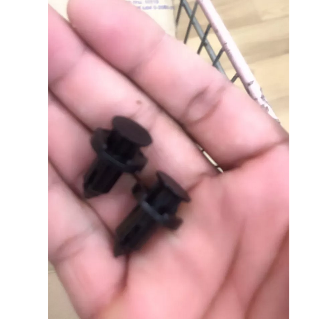 GENUINE PARTS 897301188T Front Bumper Retainer Clip Isuzu D-Max 2003-2023 K