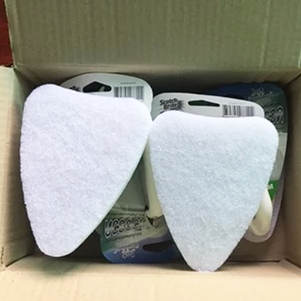 Scrubber triangle White Pad With Handle 3M Scotch-Brite K
