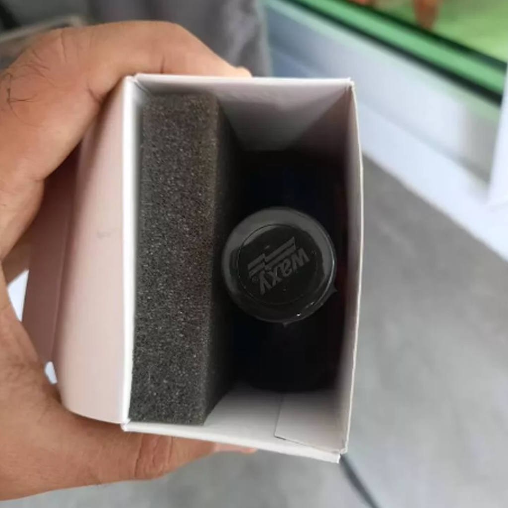 125ml ワックスレザービニール研磨剤 家具クリーナー 車 ファイバー プラスチック 木材 K