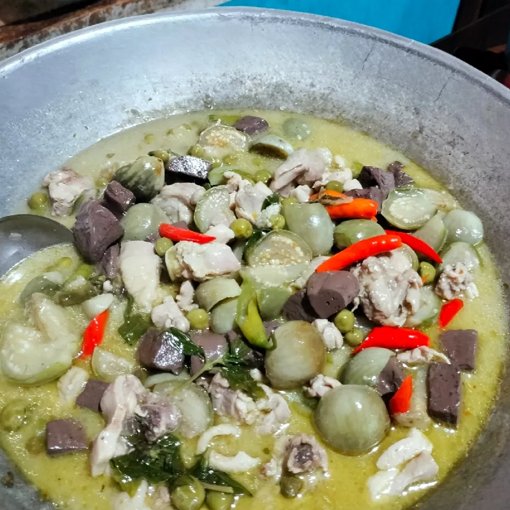 75g Green Curry Sauce Ready to Cook Thai Food For 2-3 Serves Fah Thai K