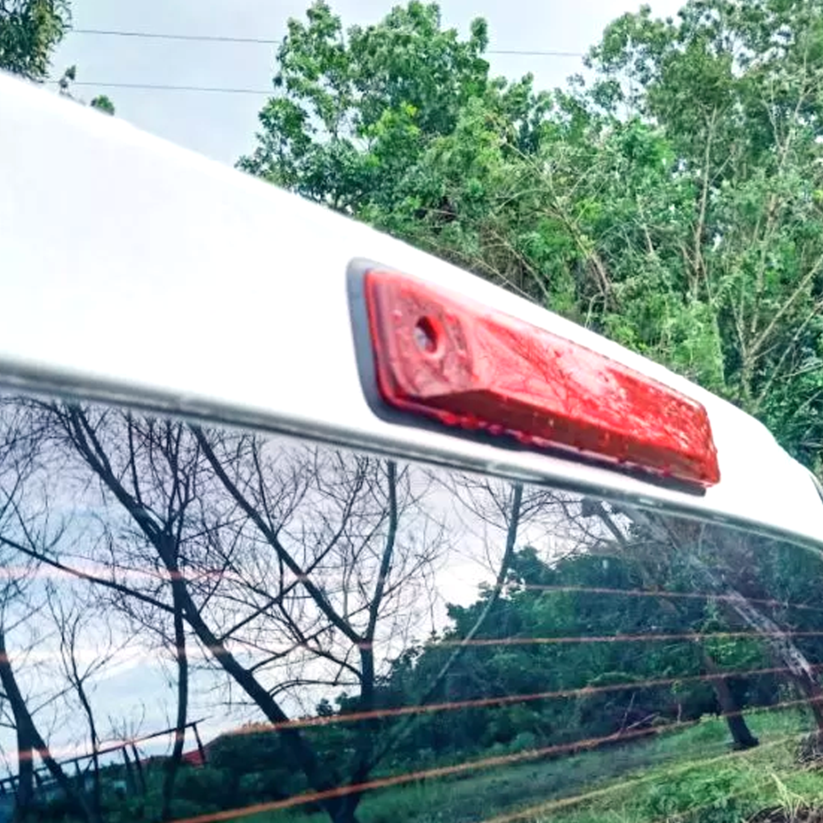 Brake light protection Rubber Genuine ISUZU #8983324530 Dmax 2012-2019 K