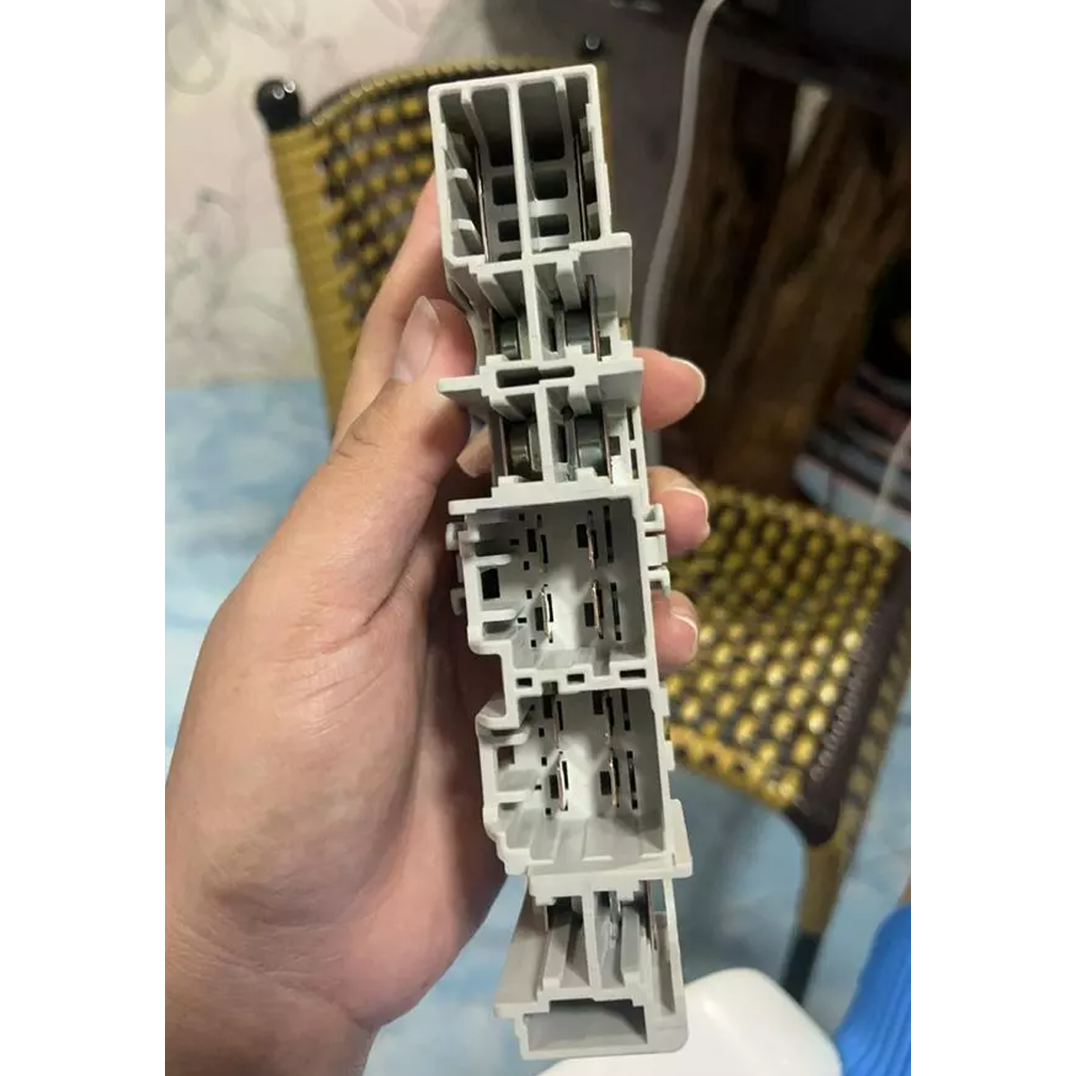 Original BLOCK ASSY FUSIBLE LINK Toyota #8262071012 VIGO Fortuner Hilux K