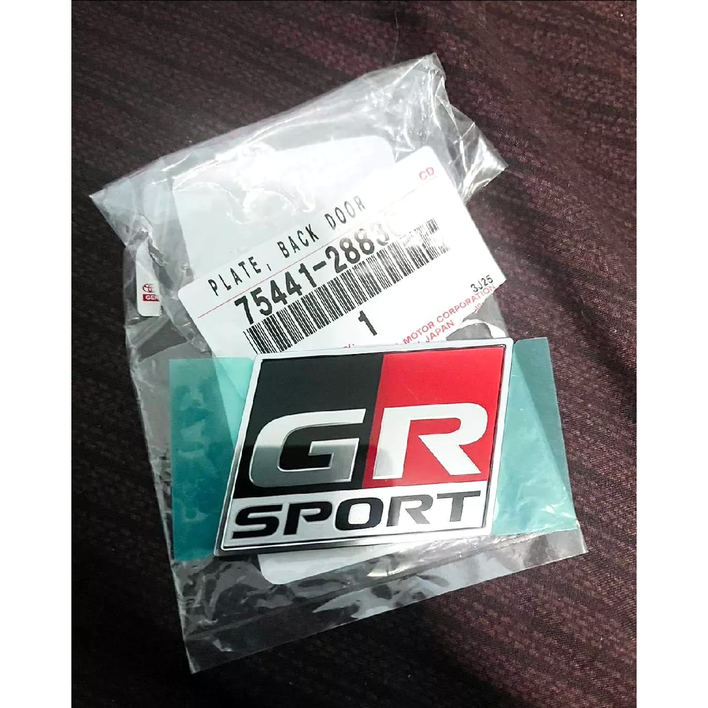 Original Toyota GR Sport Logo Emblem Plakette für Hilux Revo Fortuner K 5,5 x 4 cm