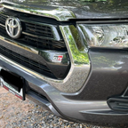 10 Stk. Original Toyota GR Sport Logo Emblem Plakette für Hilux Revo Fortuner K