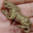 2 Stück Messing Amulett Tiger Talisman Schutz Glücksbringer Thai Figur Anhänger K