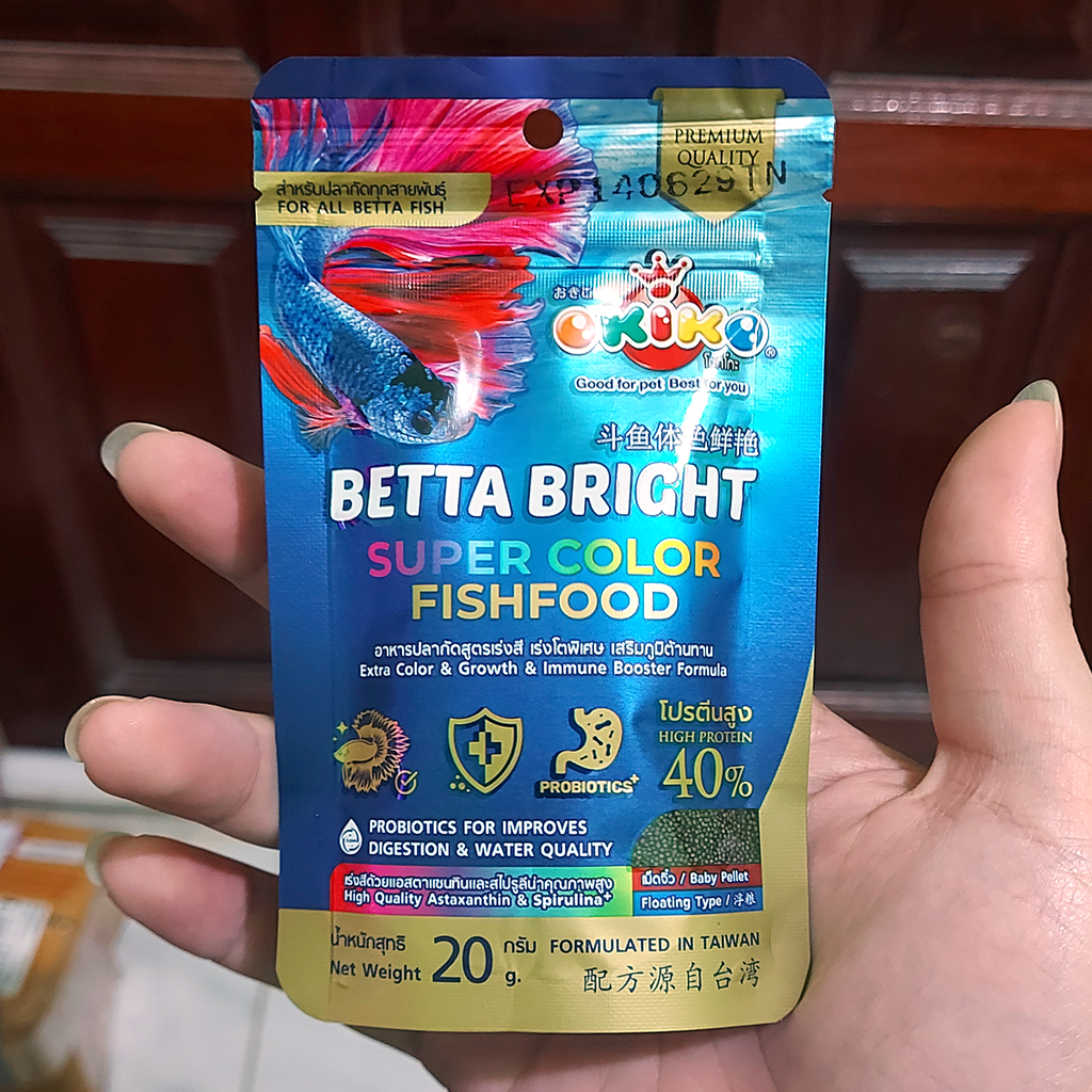 OKIKO Betta Bright Super Color Fish Food 20g - Back label with ingredients